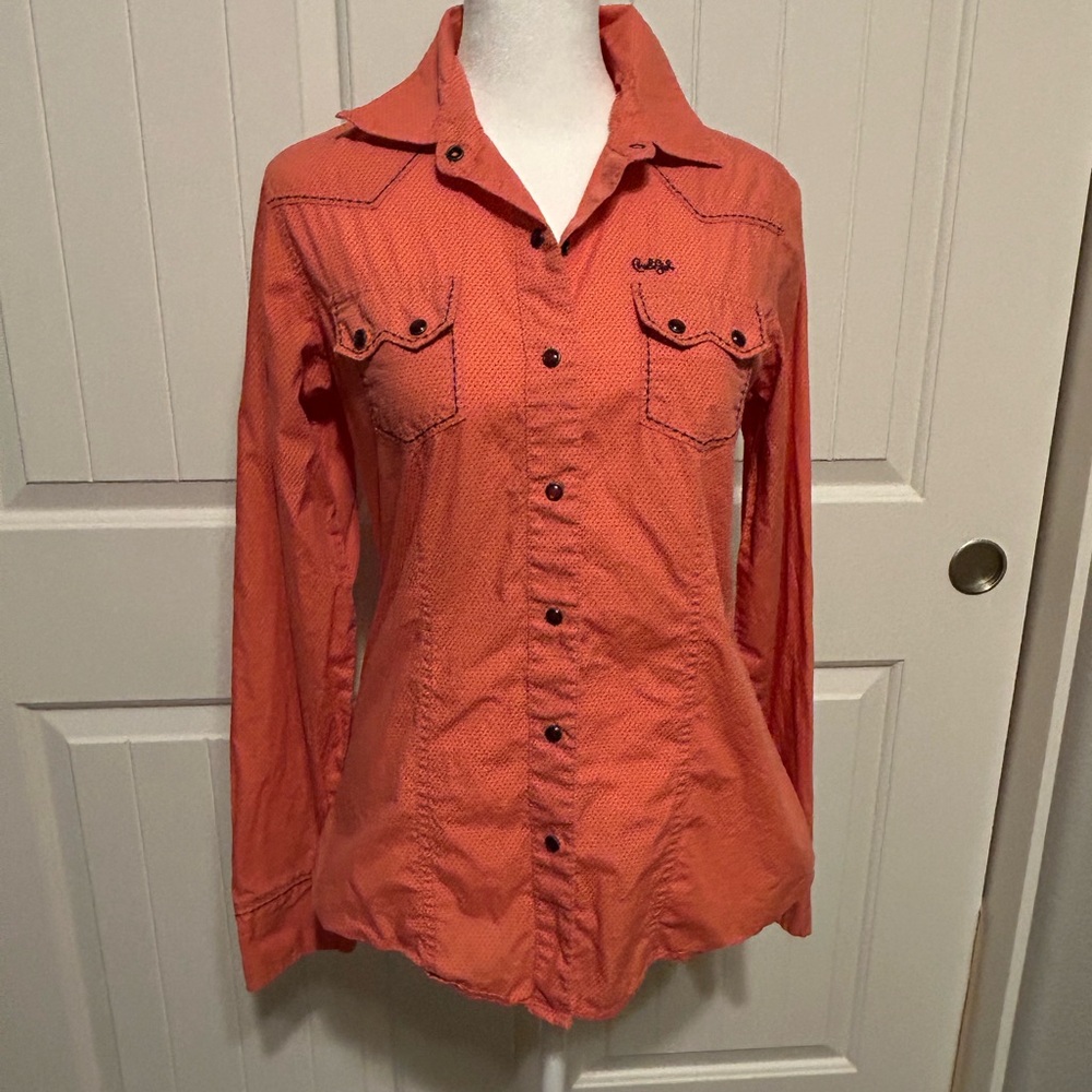 Cruel Girl snap close blouse in Tangerine and Navy EUC size small